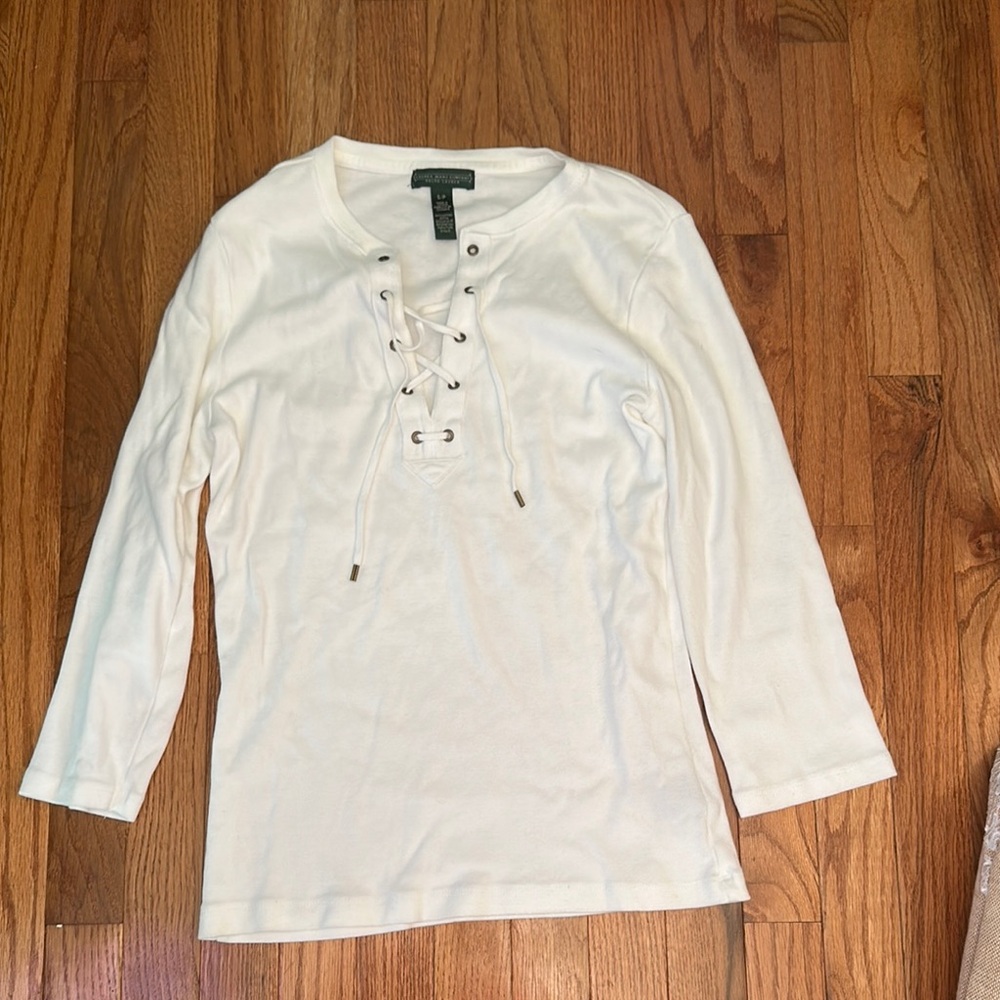 Women’s White Lauren’s Jean Company with Buttoned Tie Front Top, Size Small